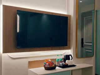 Hotel The Janak By Shanti Near New Delhi Train Station , New Delhi - 8