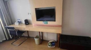 GreenTree Inn Xinyu Shenglibei Road Pedestrian Street Express Hotel - 3