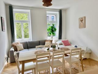 Stylish Apartment with Balcony near Center - Vienna - 3