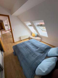 Bright and Central - Modern Bratislava Flat - 4