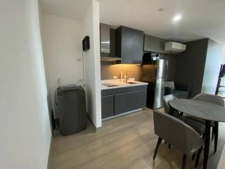 Condo in Poblacion - 8