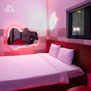 Đào Hoa Mộng Couple Hotel - Central & City View - 1
