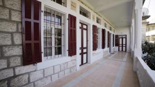 Charming House in Downtown Jounieh, Cafés & Bay - 9