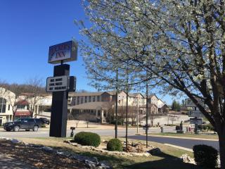 Docker's Inn - Branson - 2