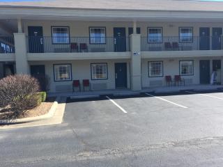 Docker's Inn - Branson - 3