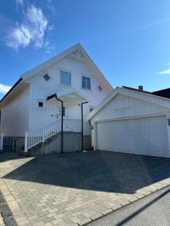 3 Bedroom House Near Stavanger & ONS - 9