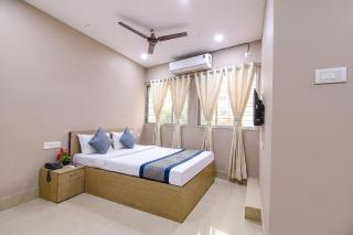 FabHotels Hyvora - 7