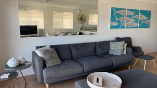 Unit 5 Sanctuary Shores, Kings Beach - Free Wifi - 4