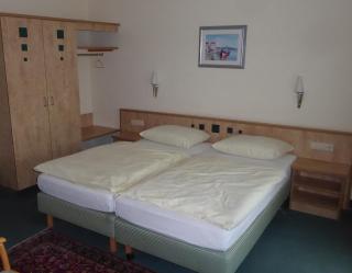 Hotel Ring Park - 1