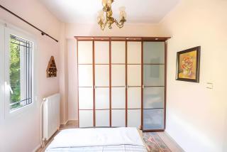 Hillside Hideaway - 4