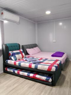 Sazali Homestay - 2