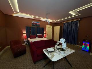 Rose Inn Hotel - 7