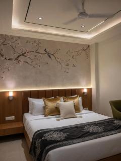 4Everstay By Raas Premium Rooms With Free Parking & Wifi !!! Best Family Hotel In Vrindavan - 8