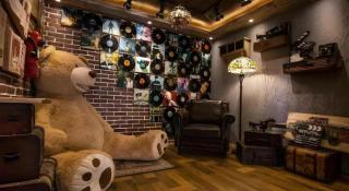 James Joyce Coffetel·Kaifeng Drum Tower - 5