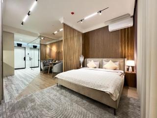 24 th floor studio apartment - 0