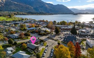 Alp Studios Apartment 2 - Wanaka - 6