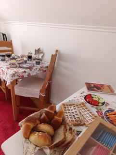 Tillbet's B&B - 5