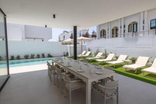 New, 4 bedroom villa with pool, 100 meters from the beach - 7