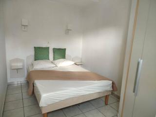 Beau T3 avec piscine collective proche Port,plage et commerces-4JDN822 - 4