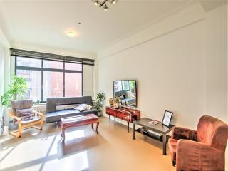 Family Retreat with Balcony in Meir - Antwerpen - 3