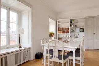 Top-Floor Apartment with Panoramic View in Stockholm Old Town - 1