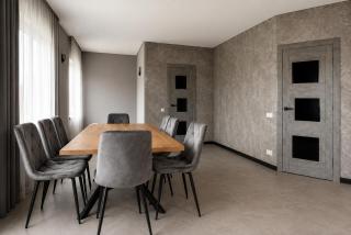 Graphite House - 8