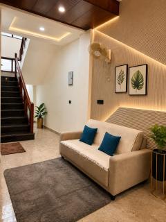 PARADiSE - 3bhk Villa with Jacuzzi by Modern Haven - 1