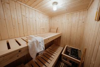 Harmony Homes La Chapelle-Hareng - Indoor Pool Sauna & Spa - 3