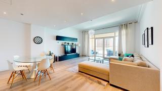 Vacationer Holiday Homes I Elegant 1 Bedroom I Beach & Sea Views l On the Palm - 1