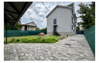 Graphite House - 0