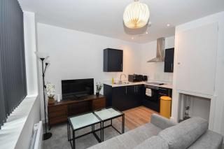 Modern Studio Apartment in Central Bradford - 5