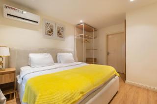 Mike Okhai 2 bedroom Lekki Phase 1 - 9