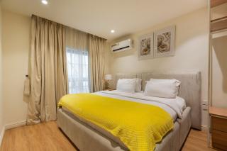 Mike Okhai 2 bedroom Lekki Phase 1 - 7