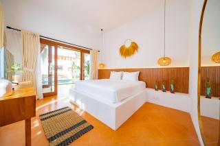 3BR villa w- pool & balcony - 7