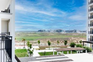 Bloomfields 1BR in Fairways 3 Yas Golf Collection - 8