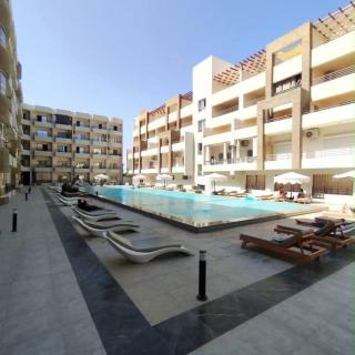 Avenue Resort Suite - 2
