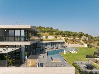 Esse Villa, a Linear SeaView Wellness Retreat, By ThinkVilla - 3