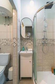 Central Budapest Bliss Apartment - 9