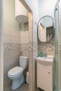 Central Budapest Bliss Apartment - 8