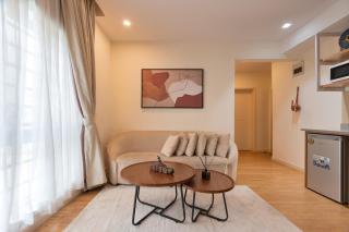 Kanemi 1 bedroom Lekki Phase 1 - 0