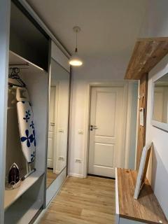 Chique Studio near Mall Plaza 2 - 4