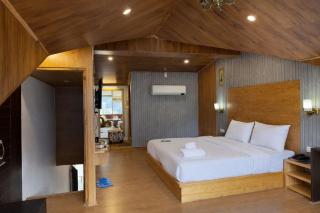 New Naina Rockland- Centrally Heated and Cooled rooms with Mountain & River View - 2