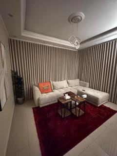 Chic Apartment with Direct View - 8