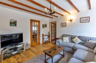 Garth Cottage - 2