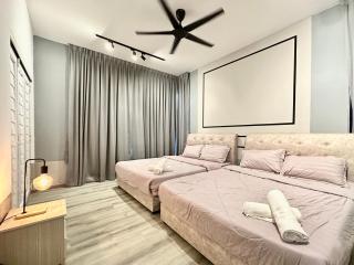 Mid Valley Southkey JB, 3BR, WIFI, 7 mins to CIQ , 8-9 pax - 1