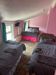 Cowley hotel - 1