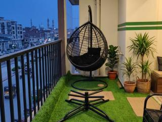 Elite Luxury Apartment With 2 Ac and Private Parking - 7