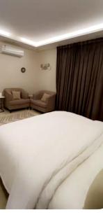 شقه غرفتين نوم حي الفلاح - 6