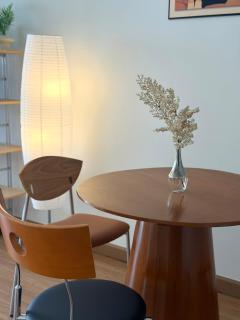 Mid-Century Haven Near BTS Udomsuk - 3