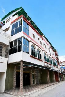 Hotel Amaravathi Residency - 0